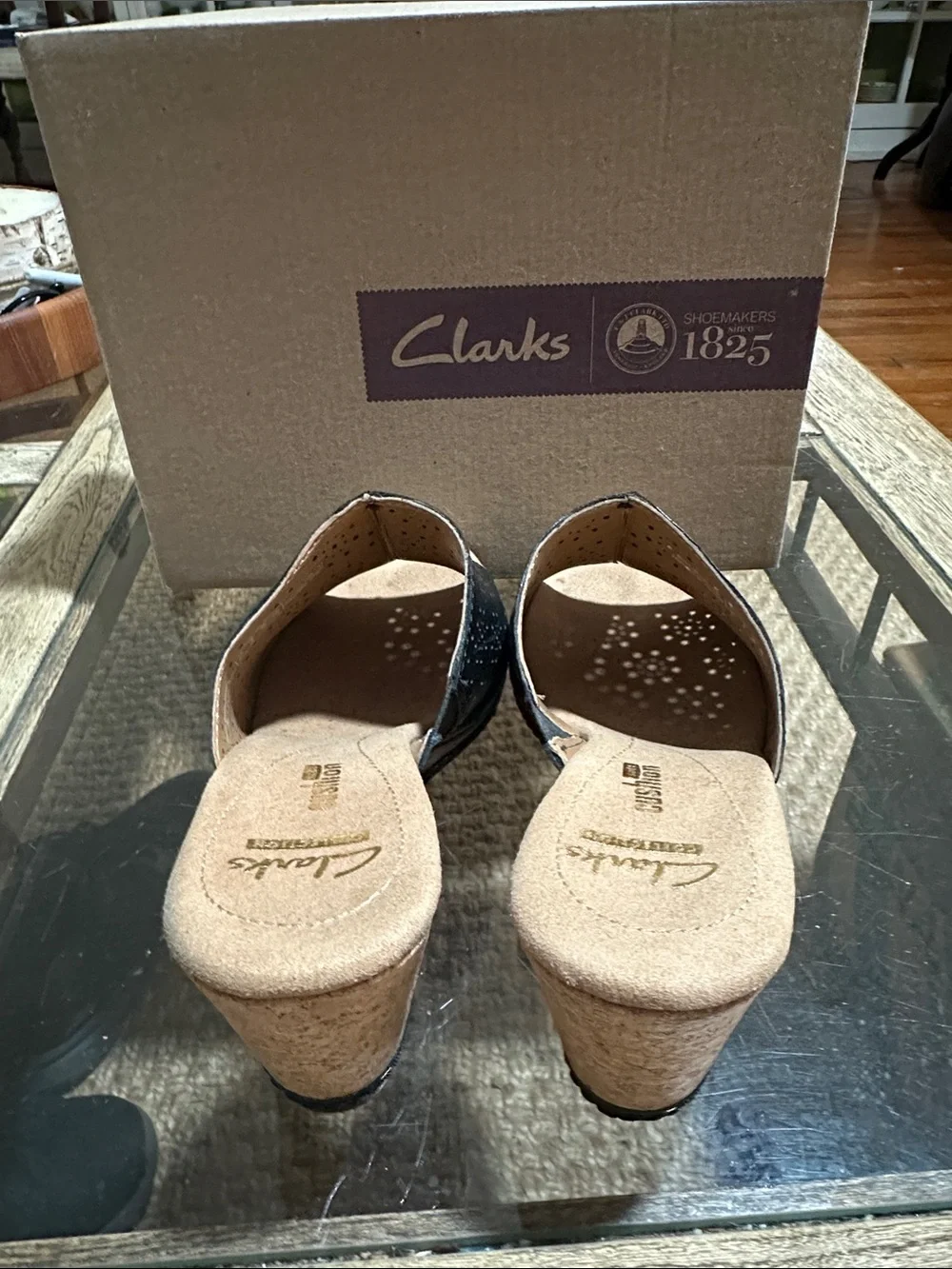 Clarks comfortable wedge